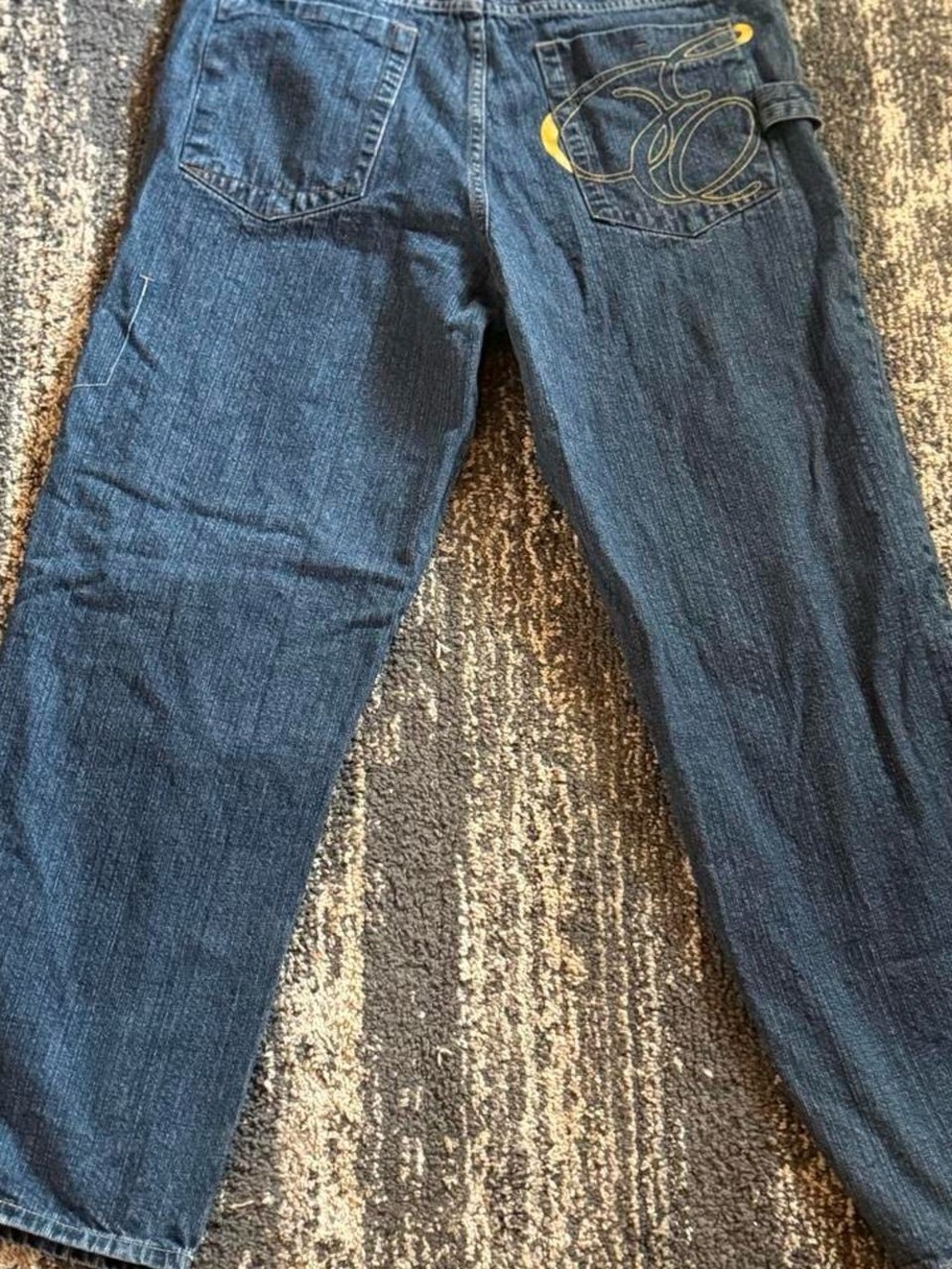 Ecko Unlimited Men's Dark Blue Relaxed Jeans with Embroidered Pocket